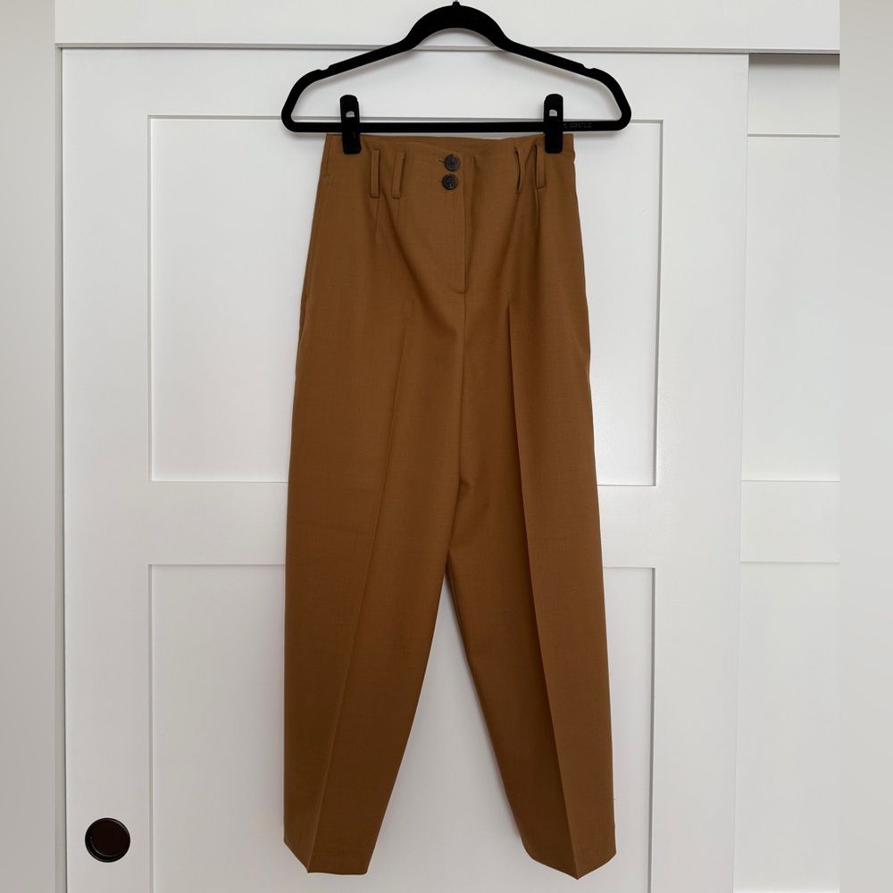 Camel Wool Tapered Ankle Trousers - Size 4